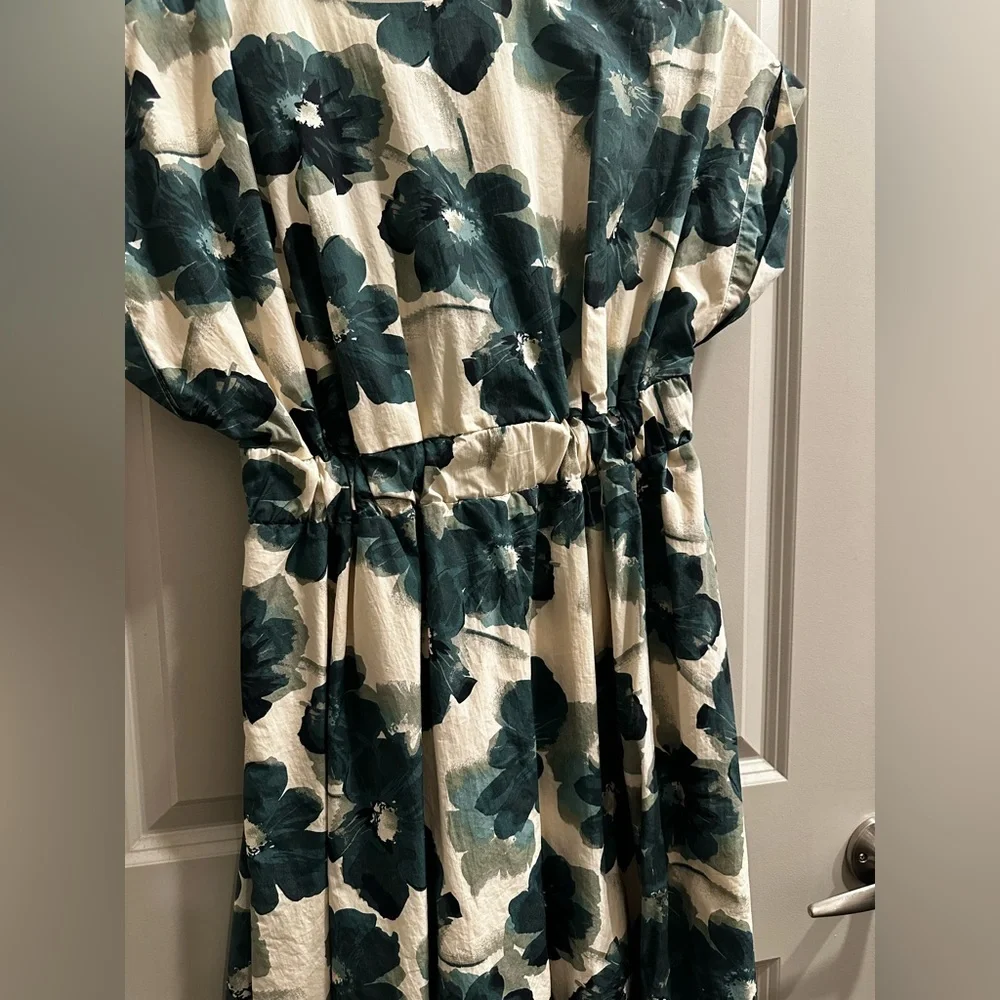 Abercrombie & Fitch Dark Green and Cream Floral Maxi Dress